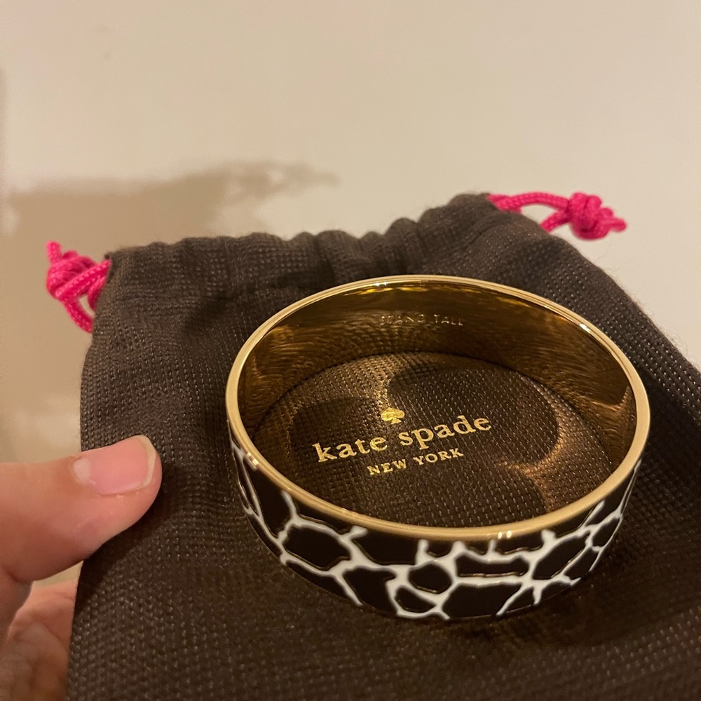 Kate Spade Black and White Giraffe Print Bangle “STAND TALL”